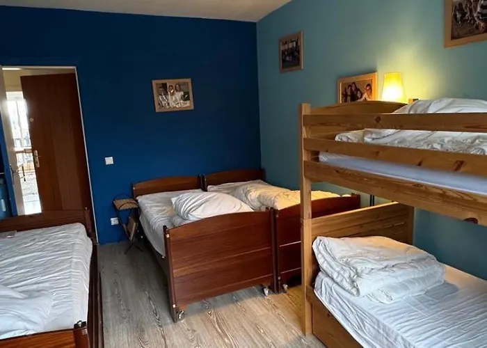 Apartment Lumineux Avec Acces Direct A La *