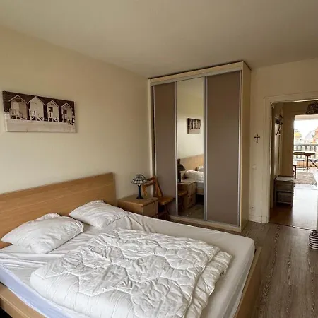 Apartment Lumineux Avec Acces Direct A La *