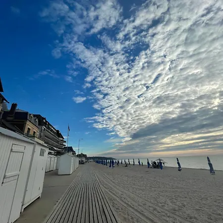 Lumineux Avec Acces Direct A La Lejlighed