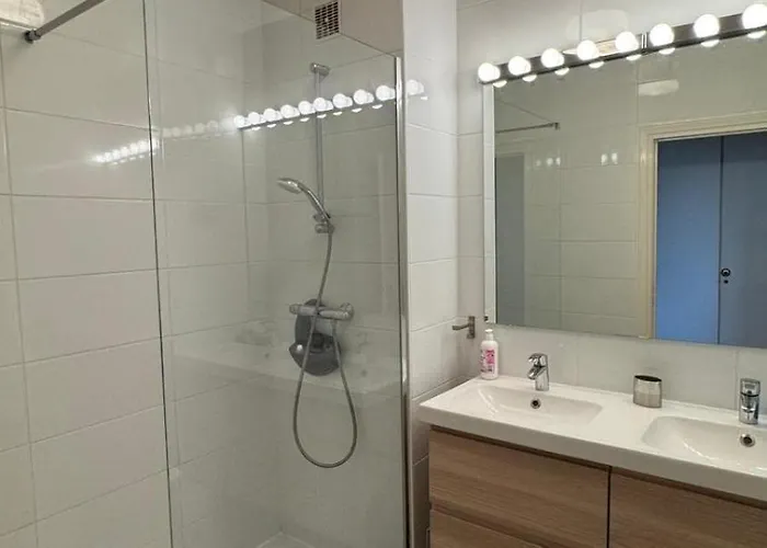 Lejlighed Lumineux Avec Acces Direct A La